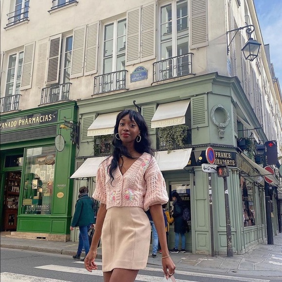 SOLD FOR LOVE & LEMONS Amaryllis Cropped Cardigan - Picture 11 of 12